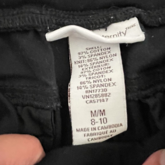 Maternity Shorts in black, size M 8/10. - Picture 4 of 4